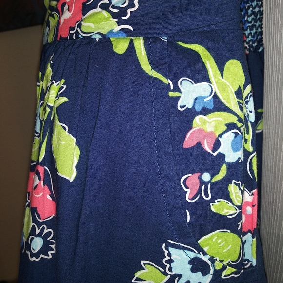 AEROPOSTALE SKIRT SZ LG. - Picture 2 of 6